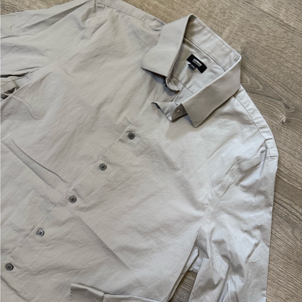 •EXPRESS• BUTTON UP - Picture 4 of 5